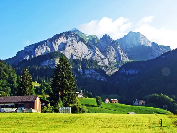 Alpine Peak Zehespitz Mountain Range Alpstein Cantão Gallen Suíça — Fotografia de Stock