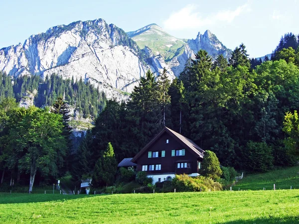 Alpine Peak Zehespitz Mountain Range Alpstein Cantão Gallen Suíça — Fotografia de Stock