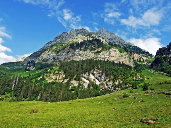 Alplandskapet Och Klippiga Toppar Alpstein Bergskedja Kantoner Gallen Och Appenzell — Stockfoto