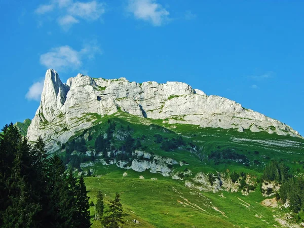 Alpejskie Krajobrazy Skaliste Szczyty Pasma Górskiego Alpstein Kantony Gallen Appenzell — Zdjęcie stockowe