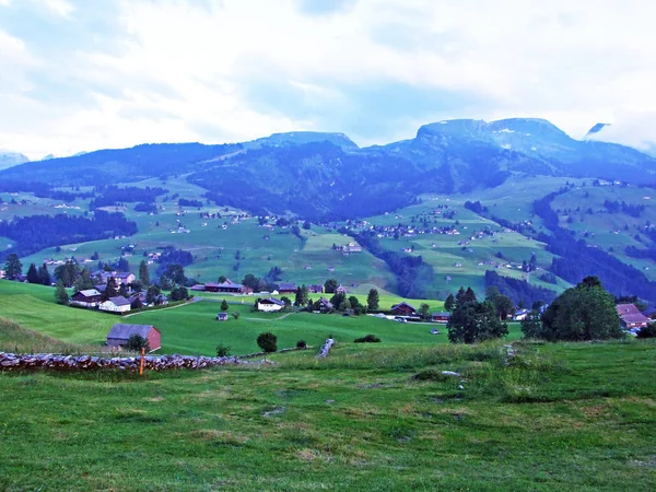Assentamento Lisighaus Região Toggenburg Vale Rio Thur Cantão Gallen Suíça — Fotografia de Stock