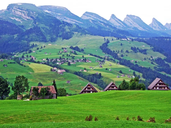 Horská Masivní Pouze Mezi Říční Údolí Thurtal Seeztal Kantonu Gallen — Stock fotografie