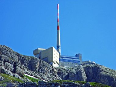Santis das Hotel veya otel Santis ve Santisgipfel Panorama Restoran - kantonları Appenzell ve St. Gallen, İsviçre