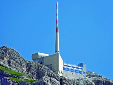 Santis das Hotel veya otel Santis ve Santisgipfel Panorama Restoran - kantonları Appenzell ve St. Gallen, İsviçre