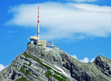 Santis das Hotel veya otel Santis ve Santisgipfel Panorama Restoran - kantonları Appenzell ve St. Gallen, İsviçre
