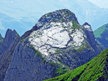 Dağ tepe Silberplatten dağ Alpstein - Canton St. Gallen, İsviçre