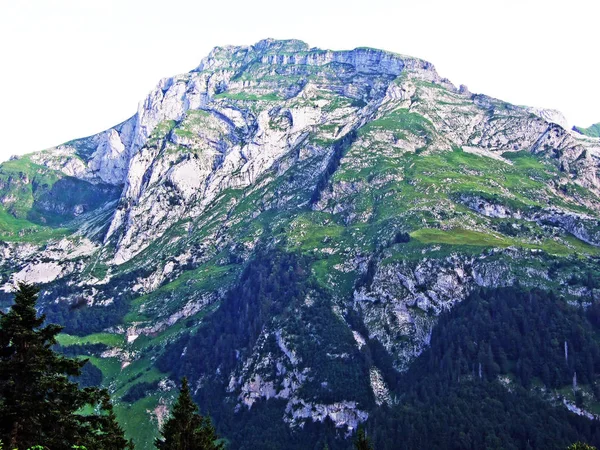 Alpine Landschaft Und Felsige Gipfel Des Alpsteingebirges Kantone Gallen Und — Stockfoto