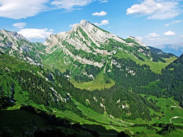 Paisagem Alpina Picos Rochosos Cordilheira Alpstein Cantões Gallen Appenzell Innerrhoden — Fotografia de Stock
