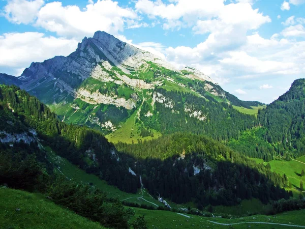 Alpine Landschap Rotsachtige Pieken Van Alpstein Gebergte Kantons Van Gallen — Stockfoto