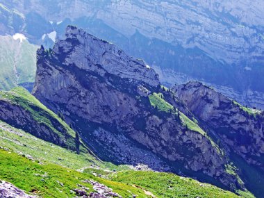 Taşlar ve kayalar Alpstein dağ silsilesi - St. Gallen Kanton ve Appenzell Innerrhoden, İsviçre