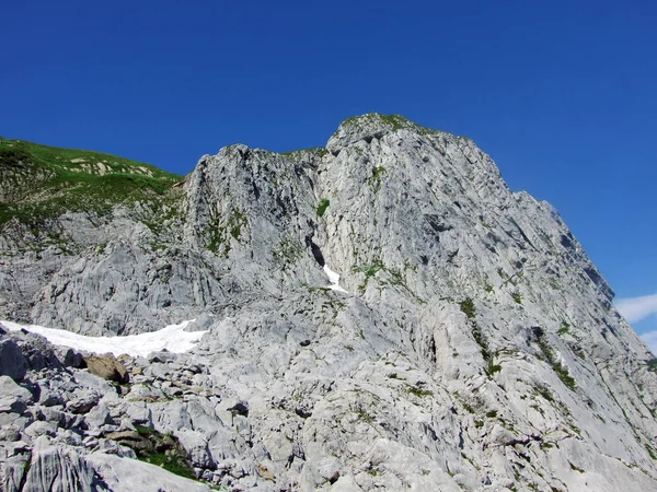 Kamienie Skały Masywu Górskiego Alpstein Kantony Gallen Appenzell Innerrhoden Szwajcaria — Zdjęcie stockowe