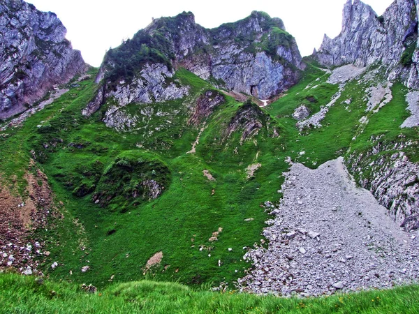 Pedras Rochas Cordilheira Alpstein Cantões Gallen Appenzell Innerrhoden Suíça — Fotografia de Stock