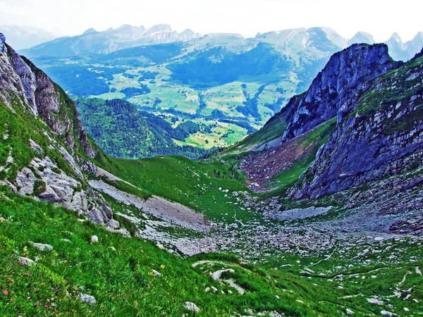 Zobrazit Řeky Thur Údolí Alpstein Pohoří Kantonu Gallen Švýcarsko — Stock fotografie