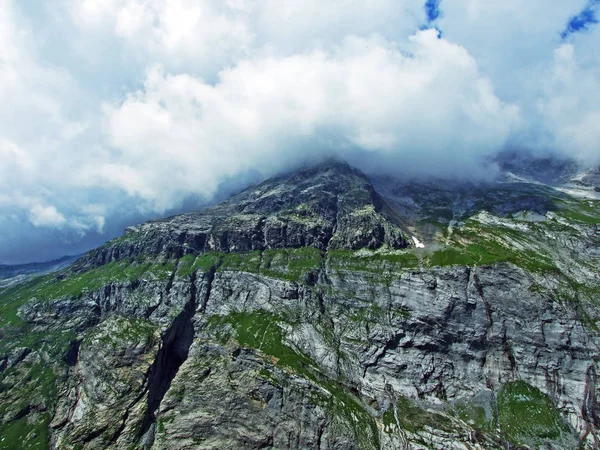 Piedras Rocas Valle Alpino Maderanertal Cantón Uri Suiza — Foto de Stock