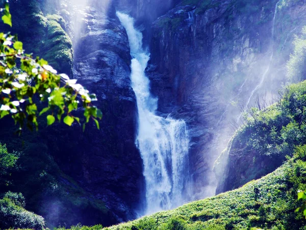 Cascada Stauber Wasserfall Stuber Corriente Brunnibach Valle Alpino Maderanertal Cantón — Foto de Stock