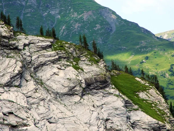 Камені Скелі Sernftal Альпійські Долини Гуанчжоу Glerus Швейцарія — стокове фото