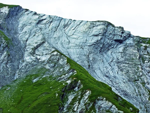 Piedras Rocas Valle Alpino Sernftal Cantón Glarus Suiza —  Fotos de Stock