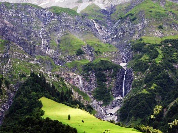 Névtelen Vízesések Alpok Csúcsai Glarner Vorab Bunder Vorab Völgyében Loch — Stock Fotó