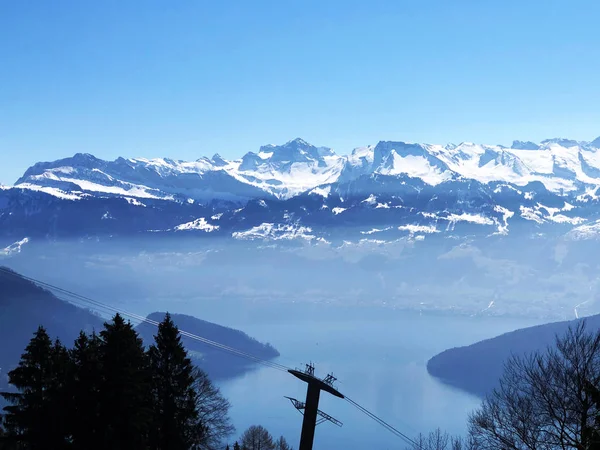 Vista Del Lago Lucerna Vierwaldstatersee Los Alpes Suizos Fondo Desde —  Fotos de Stock