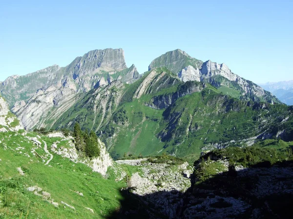 Alpine Peaks Sichli Gamsberg Wissen Frauen Schiffberg Sichelchamm Cordilheira Alviergruppe — Fotografia de Stock
