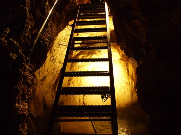 Kristallhöhle Kobelwald Die Kristallhohle Kobelwald Kanton Gallen Schweiz — Stockfoto