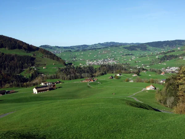 Villages Weissbad Schwende Veya Die Ortschaften Schwende Und Weissbad Appenzellerland — Stok fotoğraf