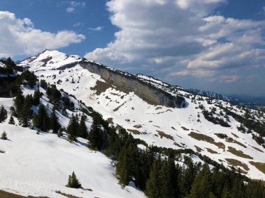 Alpstein dağ sırası Schfler (Schafler od Schaefler) karla kaplı dağ zirvesi - Appenzell Innerrhoden Kantonu (Ai), İsviçre