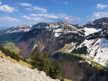 Alpstein sıradağlarında ve Appenzellerland bölgesinde Alp Tepesi Alp Sigel - Appenzell Innerrhoden Kantonu (Ai), İsviçre