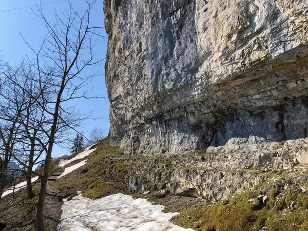アルプシュタイン山脈とアッペンツェラーランド地域のアッシェール崖またはアッシェール フェルゼン エーシェール フェルゼン アッペンツェル インナーローデン の広州 スイス — ストック写真