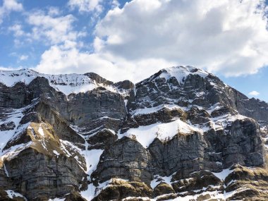 Alpstein sıradağlarında ve Appenzellerland bölgesinde Alp zirvesi Marwees - Appenzell Innerrhoden Kantonu (Ai), İsviçre