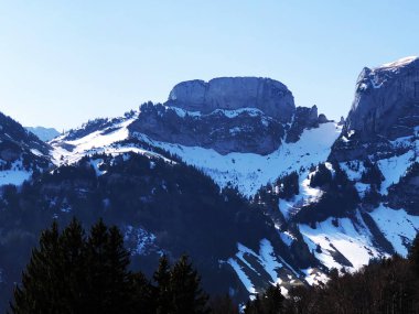 Alpstein sıradağları ve Appenzellerland bölgesinde Alp zirvesi Bogartenfirst - Appenzell Innerrhoden Kantonu (Ai), İsviçre