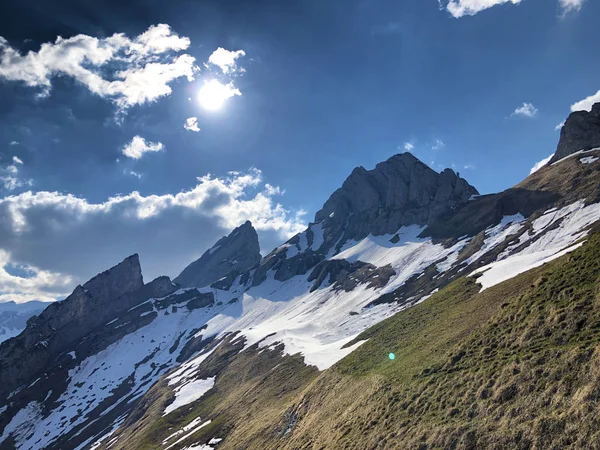 Alpine Peaks Hngeten Hangeten Haengeten Altenalp Trm Turm Altenalp Tuerm — Stock Photo, Image