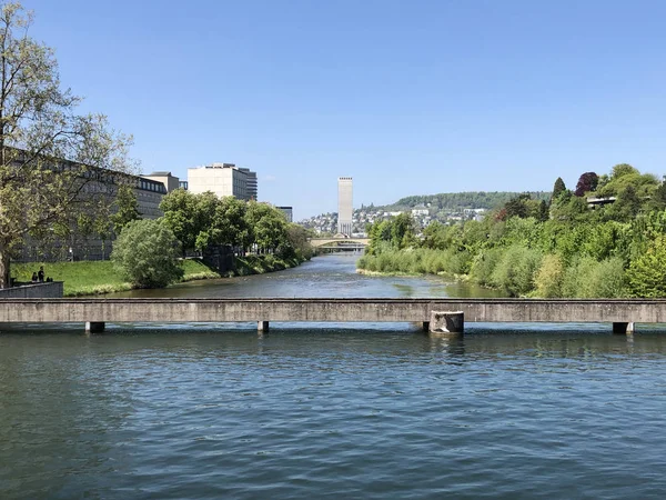 Sihlquai Caddesi Nde Sviçre Nin Zürih Şehrinde Limmat Nehri Boyunca — Stok fotoğraf