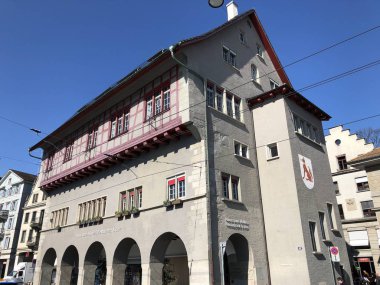 Oldtown veya Zürih Altstadt, İsviçre'de geleneksel mimari ve tarihi binalar