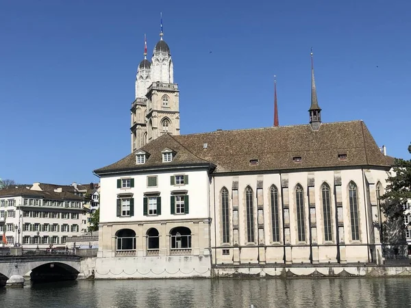 Helmhaus Wasserkirche Igreja Água Zurique Suíça — Fotografia de Stock