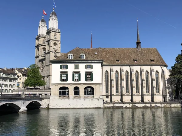 Helmhaus Wasserkirche Sau Biserica Apă Din Zurich Elveția — Fotografie, imagine de stoc