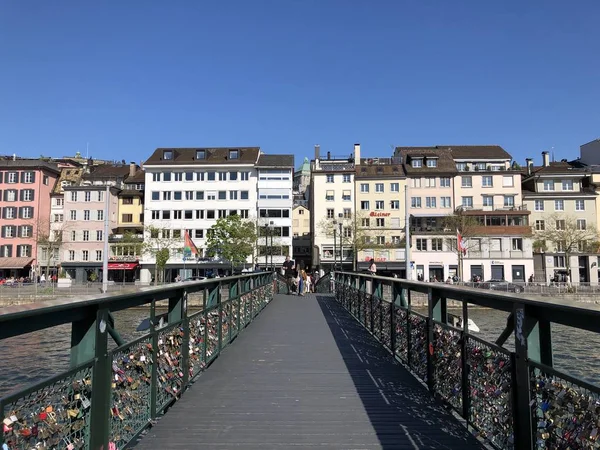 Muehlesteg Voetgangersbrug Muhlesteg Die Liebesbrücke Von Zurich Zwitserland — Stockfoto