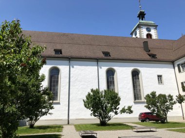St. Ulrich veya Basilika St. Ulrich Bazilikası, Kreuzlingen Katolik Kilisesi (Dış) - Thurgau Kantonu, İsviçre