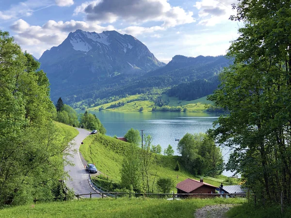 Road Walk Wagital Valley Wagitalersee Waegitalersee Alpine Lake Innerthal Cantão — Fotografia de Stock