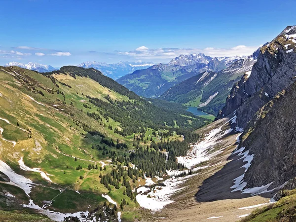 Uma Vista Incrível Lago Obersee Vale Alpino Oberseetal Nafels Naefels — Fotografia de Stock