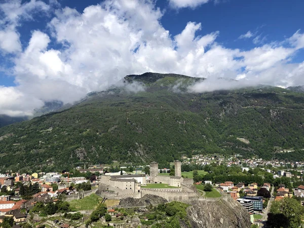 Slottet Castelgrande Eller Burg Castelgrande Bellinzona Kantonen Ticino Schweiz — Stockfoto