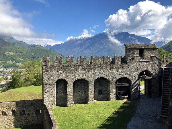 Montebello Slott Eller Castello Montebello Eller Burg Montebello Slotten Bellinzona — Stockfoto