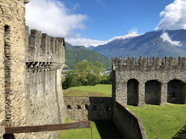 Montebello Slott Eller Castello Montebello Eller Burg Montebello Slotten Bellinzona — Stockfoto