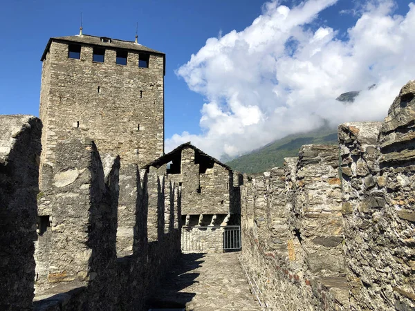 Montebello Slott Eller Castello Montebello Eller Burg Montebello Slotten Bellinzona — Stockfoto