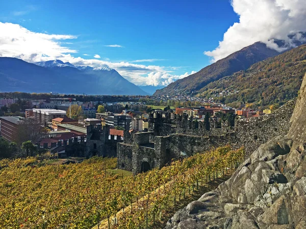 Castelgrande Kalesi Bellinzona Kasabasının Büyülü Görünümü Ticino Kantonu Sviçre — Stok fotoğraf
