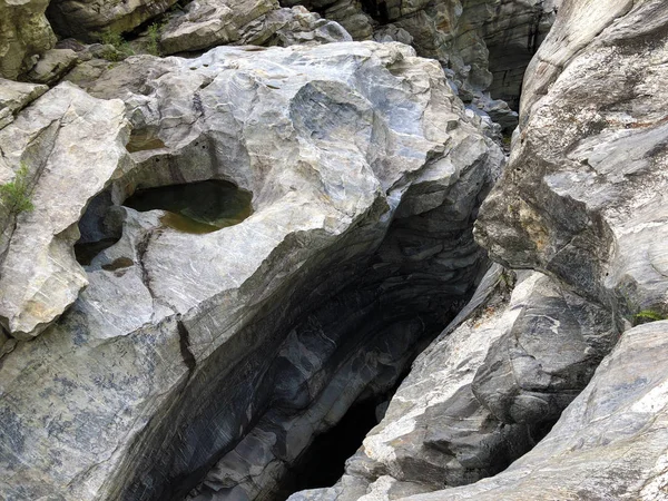 Granite Rock Formations Maggia River Maggia Valley Valle Maggia Tegna — Stock Photo, Image