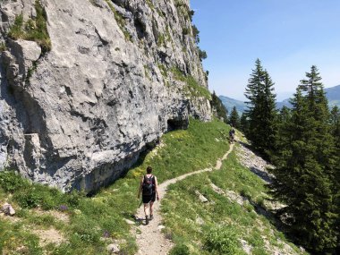 Ebenalp Dağı'nda ve Appenzellerland Tourist Region'da yürüyüş ve yürüyüş parkurları - Appenzell Innerrhoden Kantonu (Ai), İsviçre