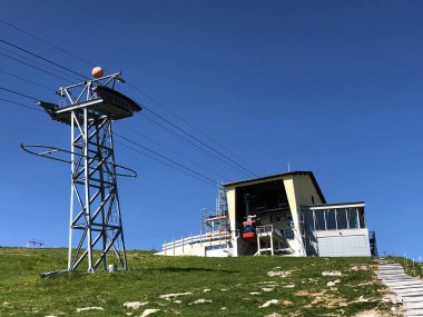 Wasserauen-Ebenalp teleferik veya Die Luftseilbahn Wasserauen-Ebenalp Appenzellerland bölgesinde - Appenzell Innerrhoden Kantonu (Ai), İsviçre