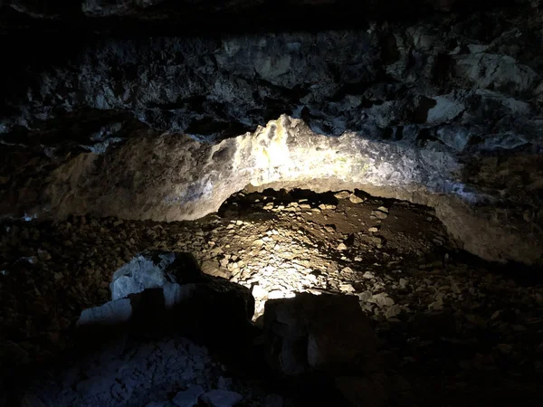 Prehistorische Wildkirchli Grotten Die Wildkirchlihoehle Hohlebare Hoehlebaere Eesidle Alpsteinberg Keten — Stockfoto
