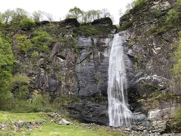 Wasserfall Grande Oder Cascata Bignasco Oder Cascata Grande Bignasco Das — Stockfoto